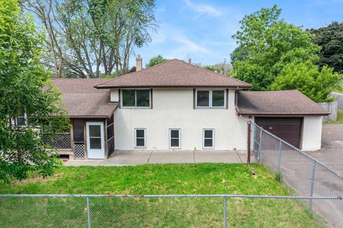2125 White Bear Ave N, Maplewood, MN, 55109-3707 | Card Image