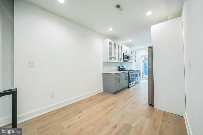 1309 S 32 Nd St, Townhouse with 3 bedrooms, 2 bathrooms and null parking in PHILADELPHIA PA | Image 10