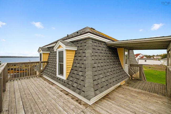 125 The Point Rd, Home with 2 bedrooms, 3 bathrooms and null parking in Blue Rocks NS | Image 34
