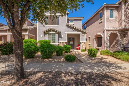 4368 E Sack Dr, Phoenix, AZ, 85050-3395 | Card Image