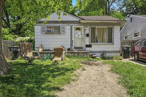 16192 Fenton Street, Detroit, MI, 48219 | Card Image