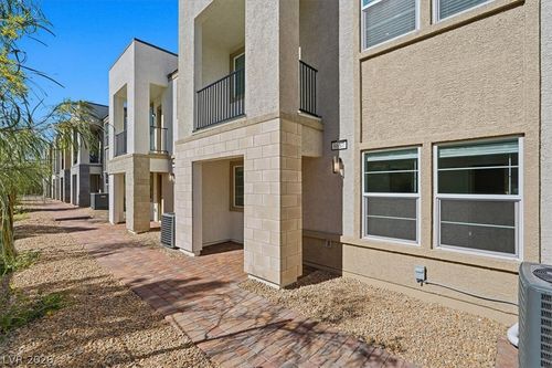 8667 Luxuriant Ave, Las Vegas, NV, 89148-5415 | Card Image