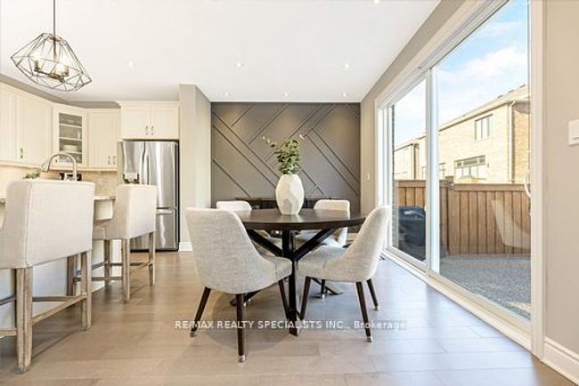 882 Magnolia Terr, House other with 4 bedrooms, 3 bathrooms and 2 parking in Milton ON | Image 15