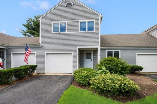 10 Heather Ln, Hope Valley, RI, 02832-2514 | Card Image