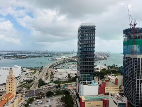 1500-121 Ne 5th St, Miami, FL, 33132-2623 | Card Image
