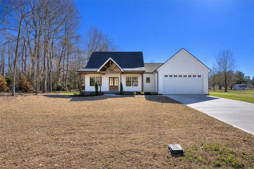 406 Edgewood Dr, Belton, SC, 29627-1619 | Card Image
