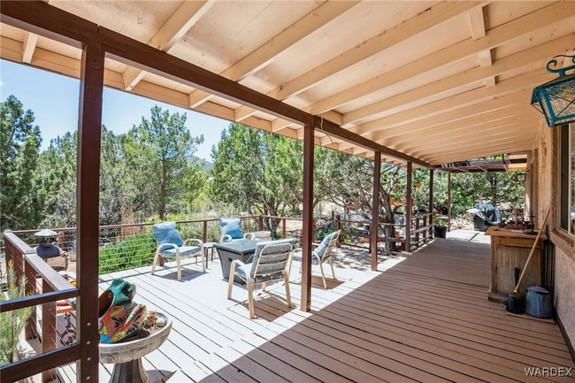 Deck | Image 16