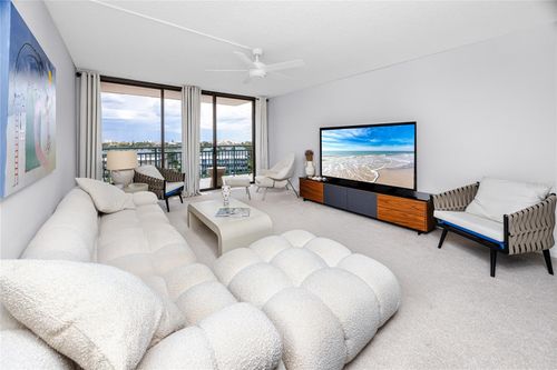 apt-606w-1 Key Capri, TREASURE ISLAND, FL, 33706-4934 | Card Image