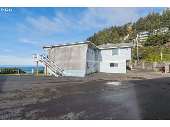 1816 Maxwell Mountain Rd, House other with 12 bedrooms, 9 bathrooms and 4 parking in Oceanside OR | Image 11