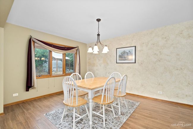 420 Windsor Dr, Home with 3 bedrooms, 3 bathrooms and null parking in Oswego IL | Image 5