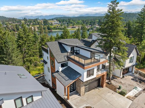 211 Whisper Ridge Dr, Bigfork, MT, 59911-3786 | Card Image