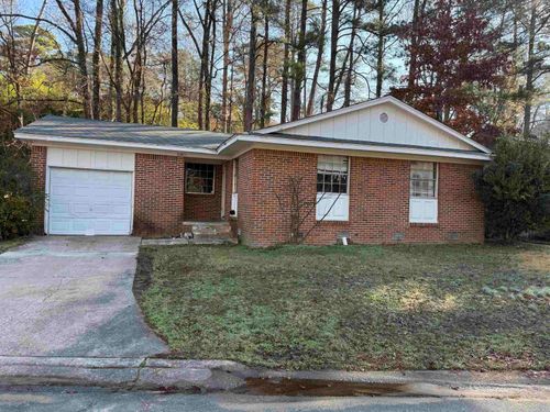 2301 Ridge Park Dr, Little Rock, AR, 72204-3504 | Card Image