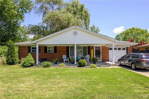 710 Georgian Ave, Sellersburg, IN, 47172-1023 | Card Image