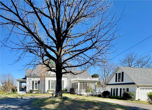 105 Sw 3rd St, Atkins, AR, 72823-4719 | Card Image