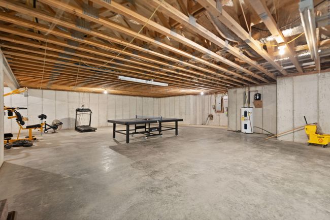 225 Hilltop Rd, Home with 3 bedrooms, 3 bathrooms and null parking in East Bernstadt KY | Image 42