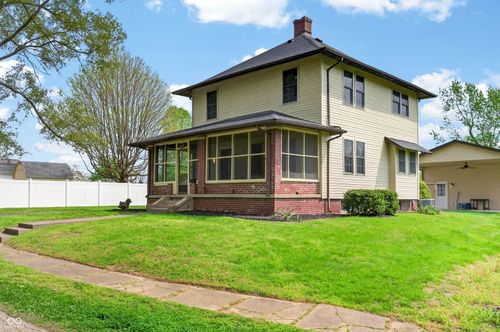 2115 Irwin Dr, Columbus, IN, 47201-6563 | Card Image