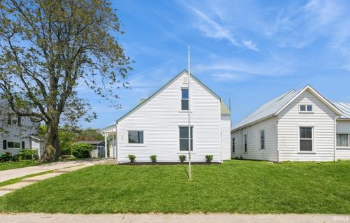 126 W Windsor St, Montpelier, IN, 47359-1150 | Card Image