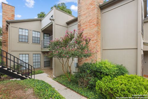 apt-802-7711 Callaghan Rd, San Antonio, TX, 78229-2335 | Card Image