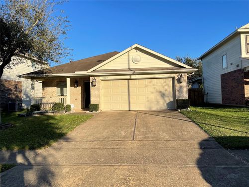 9022 Durham Manor Ln, Houston, TX, 77075-4848 | Card Image
