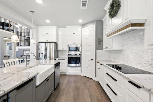 7431 Bald Cypress Dr, Ovilla, TX, 75154-5590 | Card Image