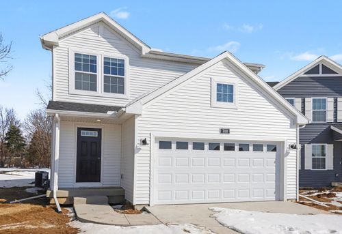 1002 Cedarwood Dr, Greenville, MI, 48838-2647 | Card Image