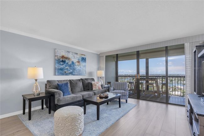 APT-1103 - 9495 Blind Pass Rd, Condo with 2 bedrooms, 2 bathrooms and null parking in ST PETE BEACH FL | Image 4