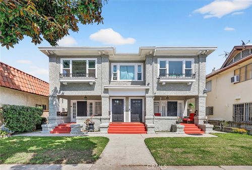1621 E 1st St, Long Beach, CA, 90802-5936 | Card Image