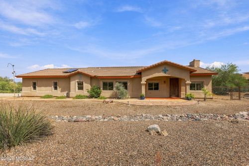 160 N Sharon Rd, Vail, AZ, 85641-6717 | Card Image