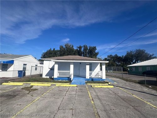 3000 Kenilworth Blvd, Sebring, FL, 33870-4309 | Card Image