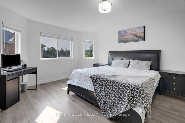 66 Thunderbird Trail, House attached with 5 bedrooms, 4 bathrooms and 2 parking in Brampton ON | Image 17