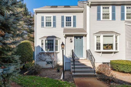 75-75 Village St, South Easton, MA, 02375-1787 | Card Image