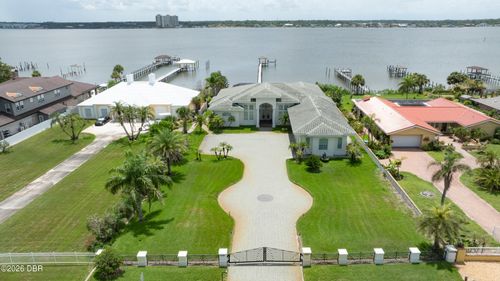 3020 S Peninsula Dr, Daytona Beach Shores, FL, 32118-5912 | Card Image