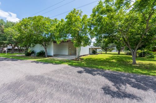 570 Ranger Dr, Sandia, TX, 78383-4054 | Card Image