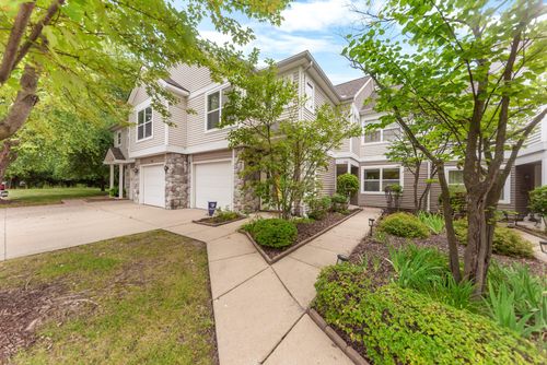 516 Boulderstone Ln, Chelsea, MI, 48118-1459 | Card Image