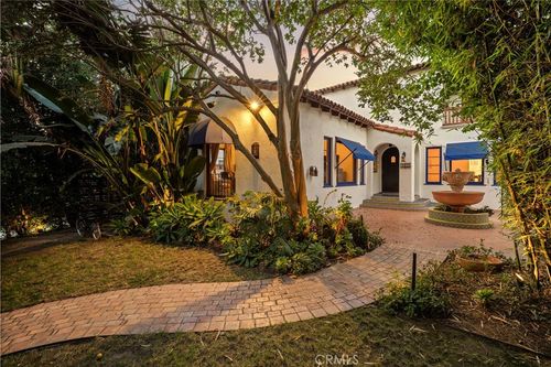 4953 Ambrose Ave, Los Angeles, CA, 90027-1755 | Card Image