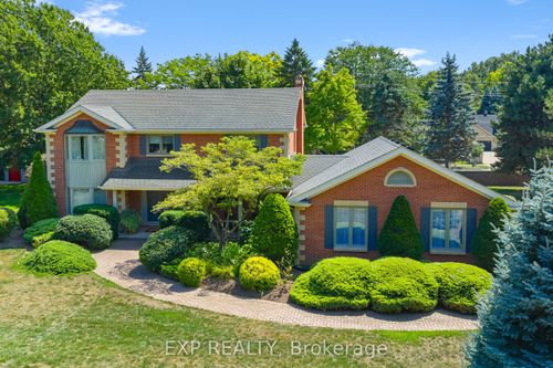 6748 January Dr, Niagara Falls, ON, L2J4J4 | Card Image