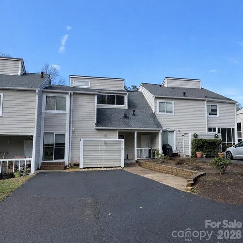 8316 Cricket Lake Dr, Charlotte, NC, 28277-9842 | Card Image