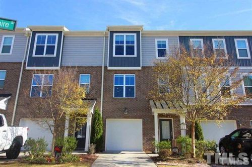 3907 Brokenshire St, Cary, NC, 27519-7305 | Card Image