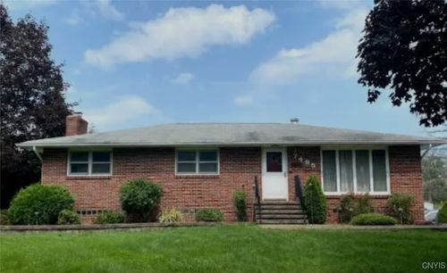 7495 E Taft Road, Cicero, NY, 13057 | Card Image