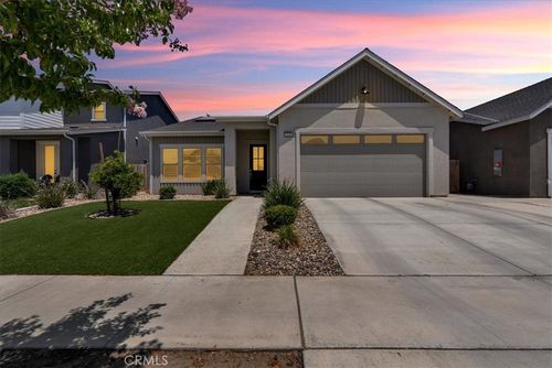2454 W Mallard Ln, Hanford, CA, 93230-8187 | Card Image
