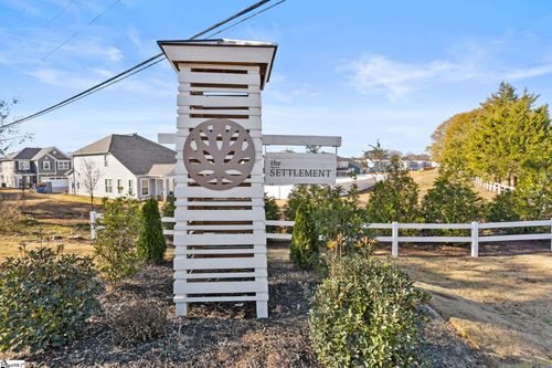 229 Lewes Ave, Simpsonville, SC, 29681-3957 | Card Image