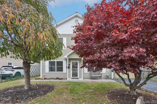 10 Kwiecinski St, West Haverstraw, NY, 10993-1411 | Card Image