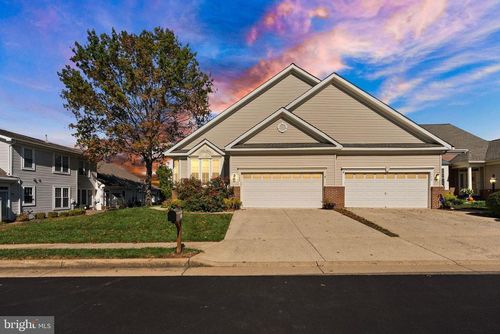 17680 Glass Ridge Pl, GAINESVILLE, VA, 20155-3045 | Card Image