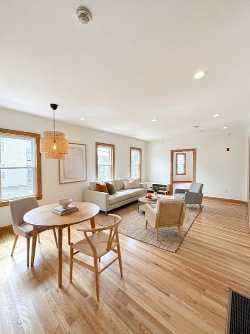 1-99 Pearl Ave, Revere, MA, 02151-4274 | Card Image