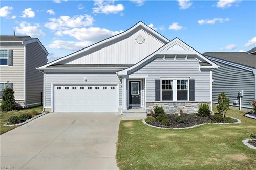 129 Norfleet Ln, Suffolk, VA, 23434-7680 | Card Image