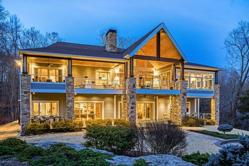 659 Harbour Greens Pl, Sparta, TN, 38583-4293 | Card Image