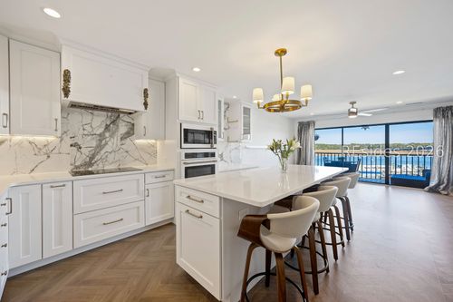 411-100 Helmsman Way, Hilton Head Island, SC, 29928-3242 | Card Image