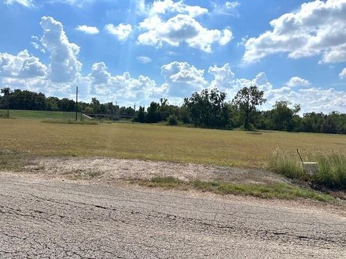 00 Little Dogie Rd, Wallis, TX, 77485 | Card Image