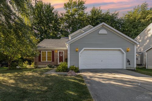 6211 Spires Dr, Loveland, OH, 45140-3686 | Card Image