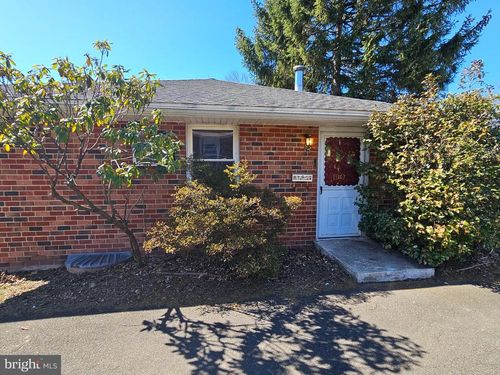 190 Hoover Ave, West Norriton, PA, 19403-2953 | Card Image